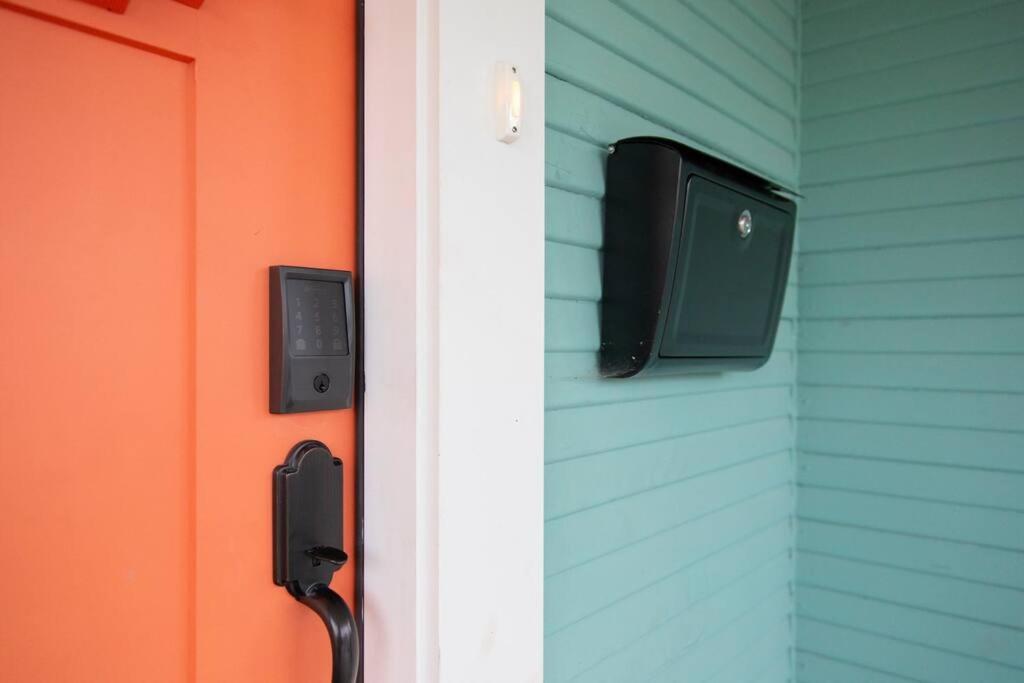 Reno'S Biggest Little House - Cozy Home Theatre Exteriér fotografie