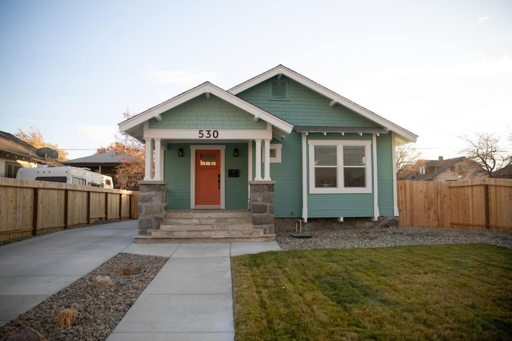 Reno'S Biggest Little House - Cozy Home Theatre Exteriér fotografie