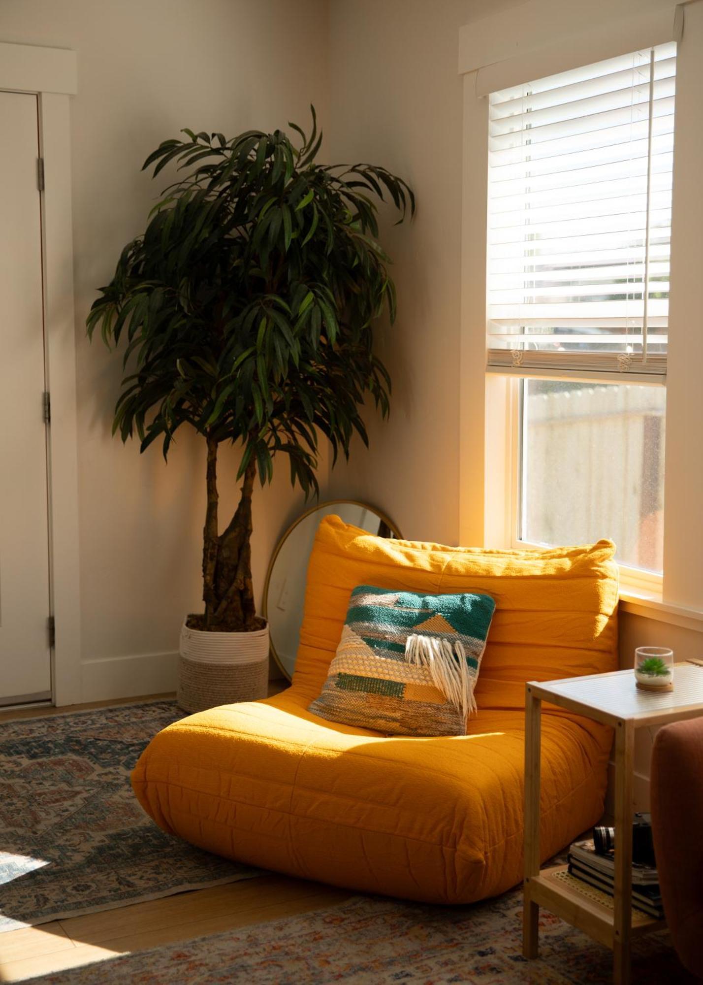 Reno'S Biggest Little House - Cozy Home Theatre Exteriér fotografie